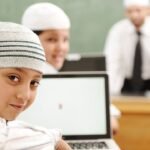 Choosing the Right Islamic School for Your Child A Comprehensive Guide
